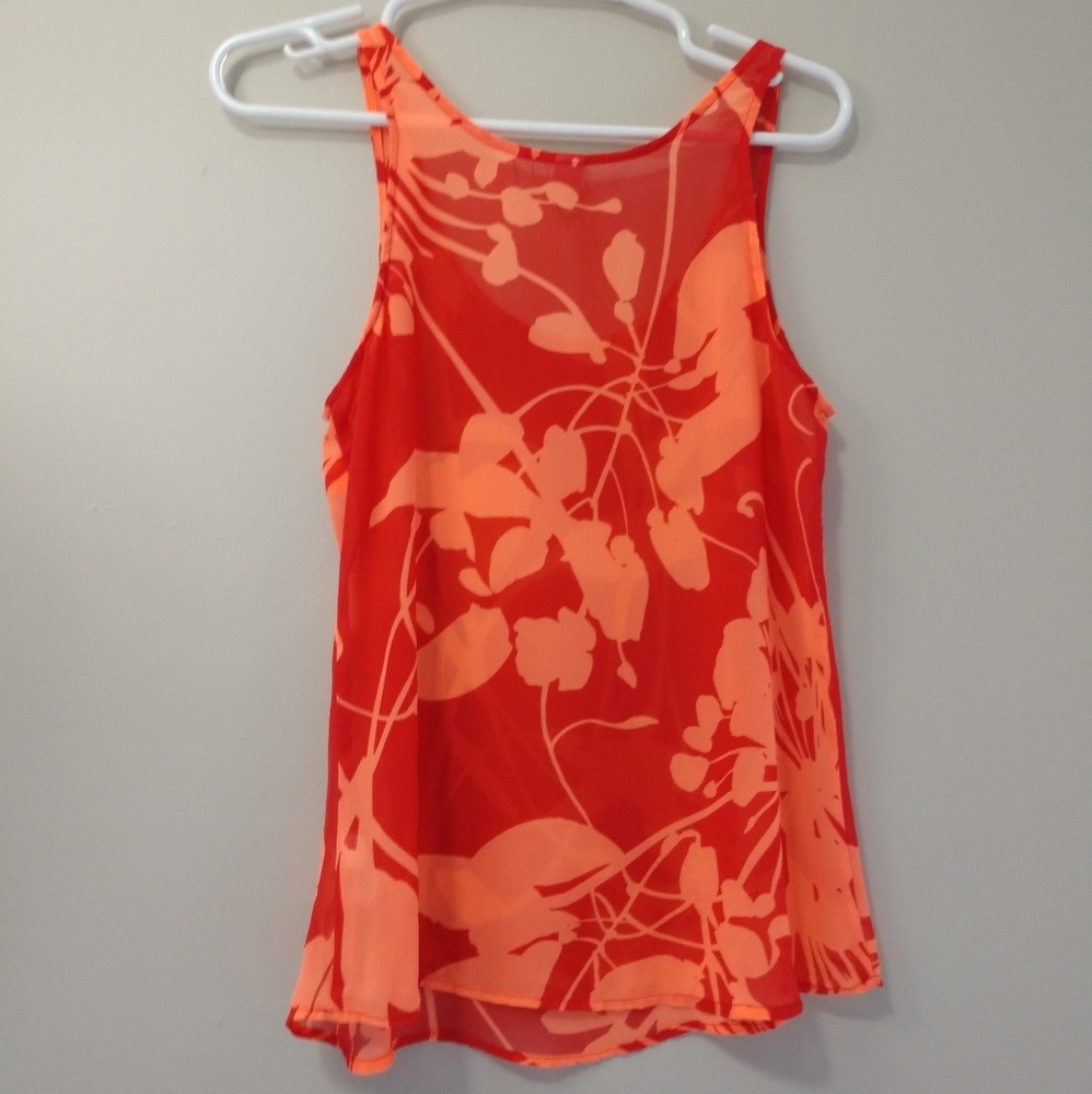 Floral Tank Top - Picture 2 of 8